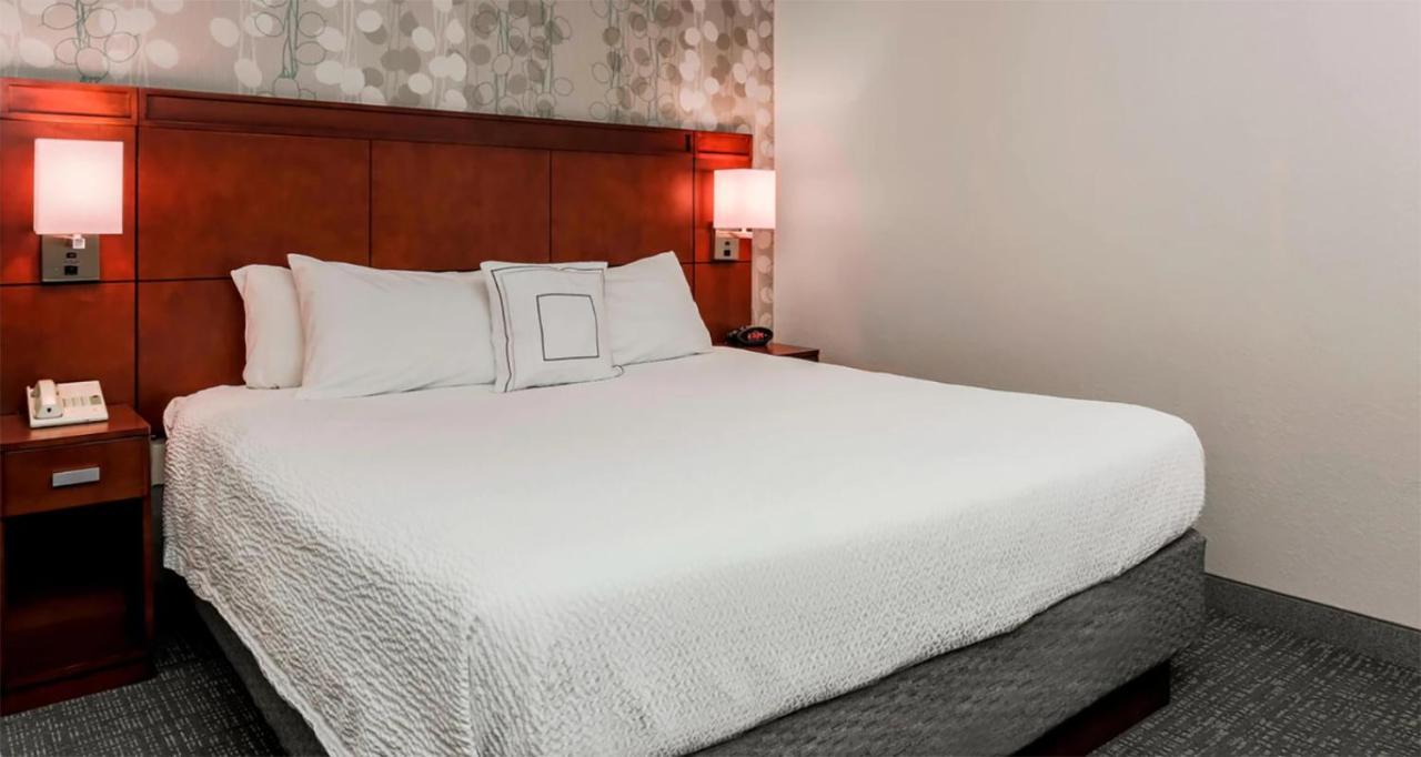 Courtyard By Marriott Orlando Lake Mary North Heathrow Екстер'єр фото